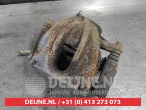 Toyota Avensis Front brake calliper, right O644662 photo 2