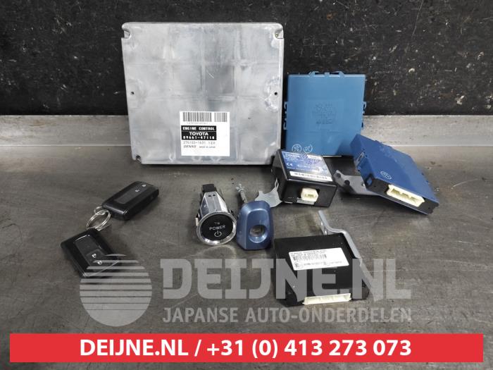 Toyota Prius Computer Motormanagement O644693