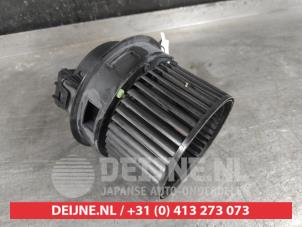 Nissan Juke Heizung Belüftungsmotor O644759 foto 2