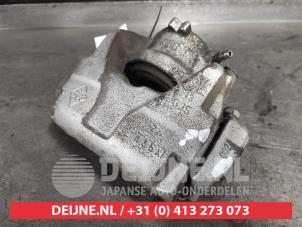 Nissan Juke Bremszange links vorne O644806 foto 2