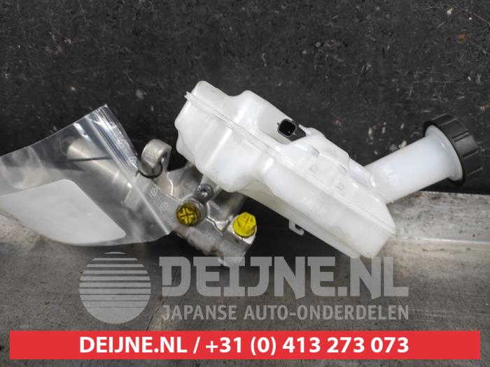 Mitsubishi Colt Master cylinder O644946