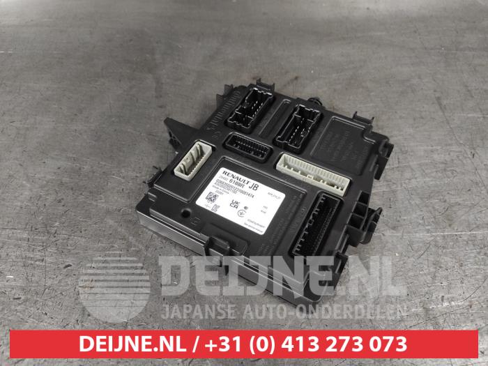 Gebruikte Bodycontrol Module Mitsubishi Colt 1.0 MPi 12V Prijs € 50,00 Margeregeling aangeboden door V.Deijne Jap.Auto-onderdelen BV