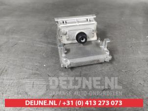 Gebruikte Camera voorzijde Mitsubishi Colt 1.0 MPi 12V Prijs € 100,00 Margeregeling aangeboden door V.Deijne Jap.Auto-onderdelen BV