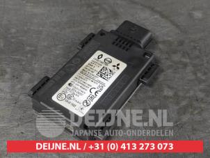 Gebruikte Dode hoek sensor Mitsubishi Colt 1.0 MPi 12V Prijs € 100,00 Margeregeling aangeboden door V.Deijne Jap.Auto-onderdelen BV