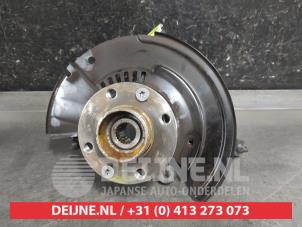 Mitsubishi Colt Fusee rechts-voor O645087 foto 2
