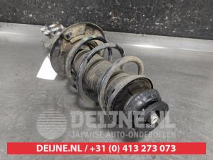 Mitsubishi Colt Schokdemperpoot links-voor O645096 foto 2