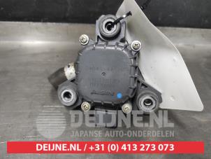 Toyota Auris Extra waterpomp O645169 foto 2