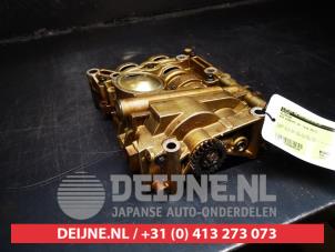 Gebruikte Oliepomp Kia Sorento II (XM) 2.4 16V 4x2 Prijs € 250,00 Margeregeling aangeboden door V.Deijne Jap.Auto-onderdelen BV