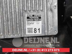 Toyota Auris Steuergerät Motormanagement O645208 foto 2
