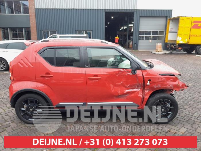 Suzuki Ignis Dreieckfenster rechts hinten O645397
