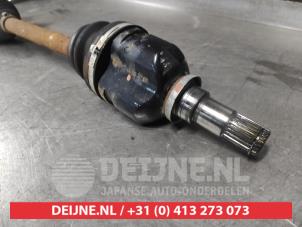Toyota Auris Front drive shaft, left O645417 photo 3