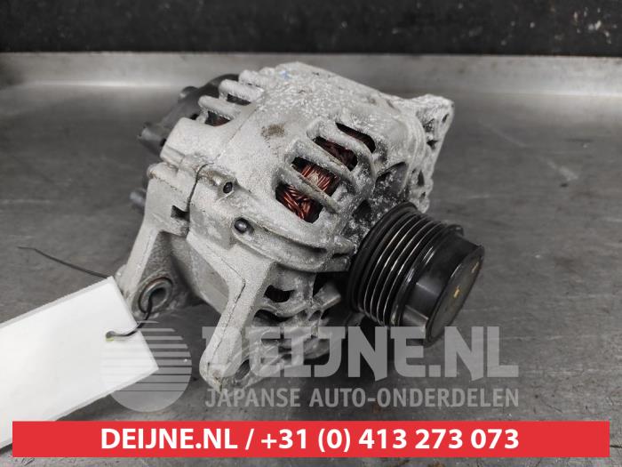 Gebruikte Dynamo Hyundai i30 (GDHB5) 1.6 GDI Blue 16V Prijs € 50,00 Margeregeling aangeboden door V.Deijne Jap.Auto-onderdelen BV