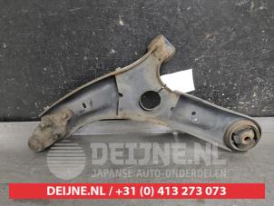 Hyundai I30 Front lower wishbone, right O645452 photo 2