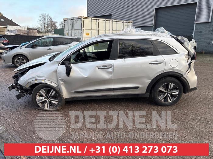 Kia Niro Türscheibe 4-türig links hinten O645554