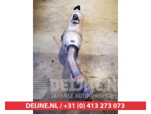 Toyota Auris Auspuff Mitteldämpfer O645594 foto 2