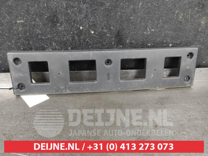 Kia Sportage Kennzeichenhalter vorne O645604