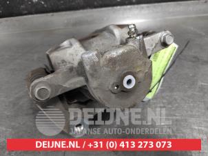 Kia Sportage Front brake calliper, right O645625 photo 3