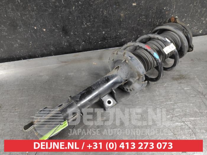 Kia Sportage Stoßdämpferstrebe rechts vorne O645681