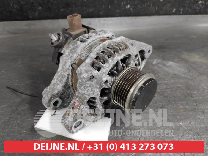 Gebruikte Dynamo Toyota Aygo (B40) 1.0 12V VVT-i Prijs € 30,00 Margeregeling aangeboden door V.Deijne Jap.Auto-onderdelen BV