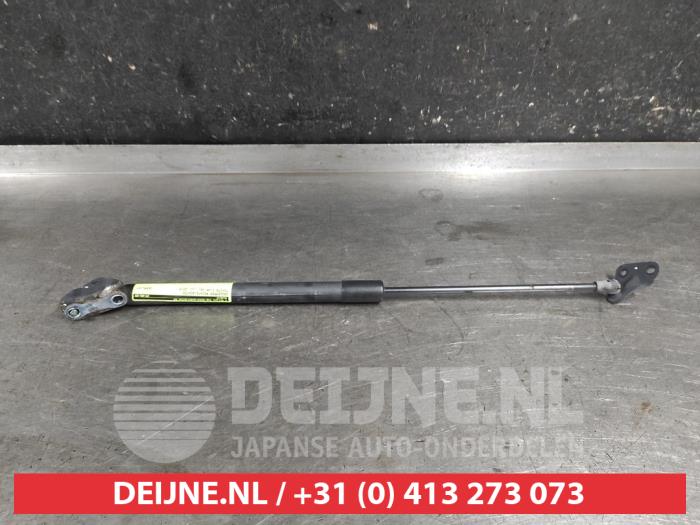 Toyota C-HR Rear gas strut, right O645875