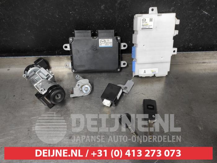 Mazda 5 Steuergerät Motormanagement O645979