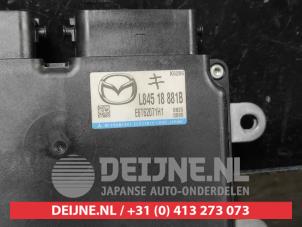 Mazda 5 Ignition lock + key O645980 photo 2