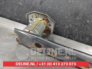 Toyota IQ Bumperframe achter O646097 foto 2