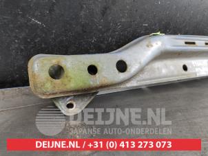 Toyota Aygo Bumperframe achter O646098 foto 2