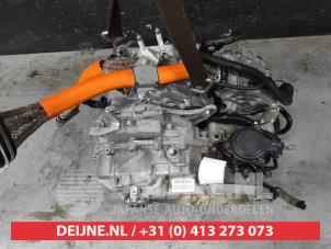 Gebruikte Automaatbak Mitsubishi Outlander (GF/GG) 2.0 16V PHEV 4x4 Prijs € 450,00 Margeregeling aangeboden door V.Deijne Jap.Auto-onderdelen BV