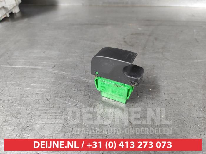 Toyota Aygo Elektrisch Raam Schakelaar O646186