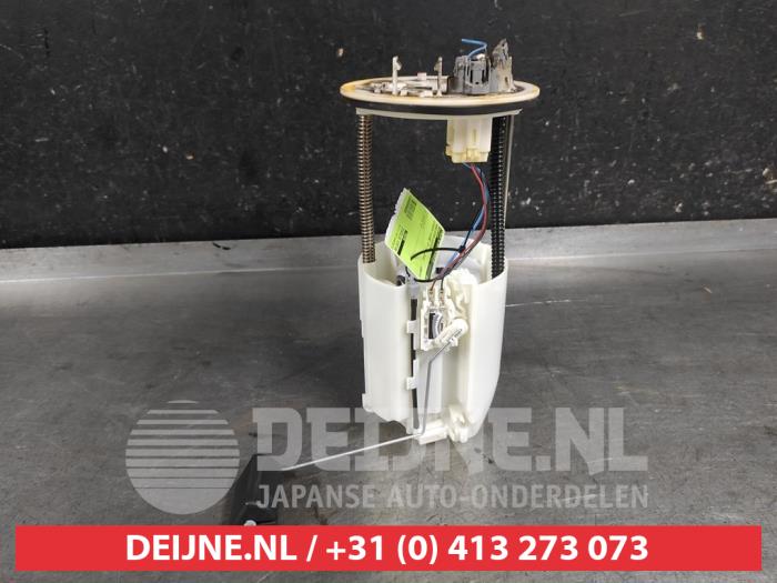 Gebruikte Tank element Pomp Mitsubishi Outlander (CW) 2.0 16V 4x2 Prijs € 50,00 Margeregeling aangeboden door V.Deijne Jap.Auto-onderdelen BV