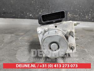 Nissan Micra ABS Pumpe O646438 foto 3