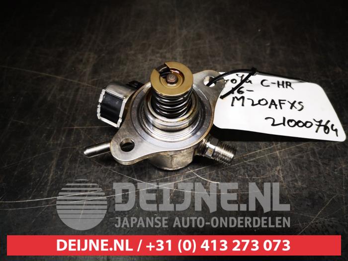 Gebruikte Brandstofpomp Mechanisch Toyota C-HR (X1,X5) 2.0 16V Hybrid Prijs € 150,00 Margeregeling aangeboden door V.Deijne Jap.Auto-onderdelen BV