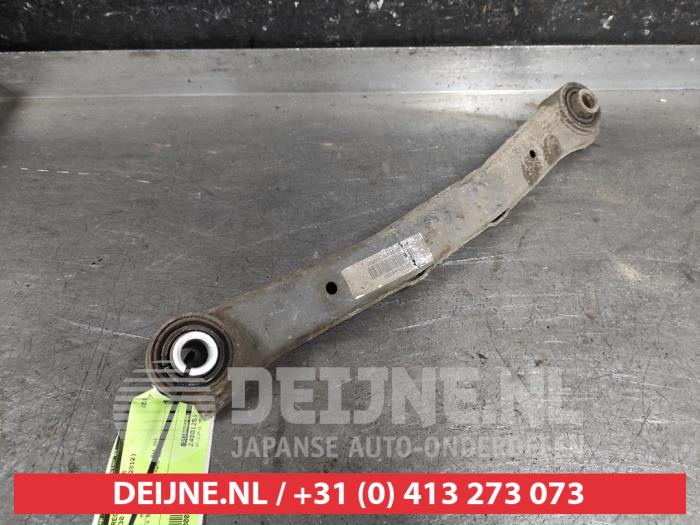 Hyundai I30 Draagarm rechts-achter O646728