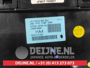 Hyundai IX20 Kachel Bedieningspaneel O646811 foto 3