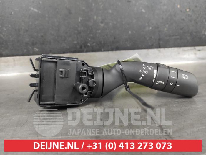 Toyota Corolla Scheibenwischer Schalter O646819