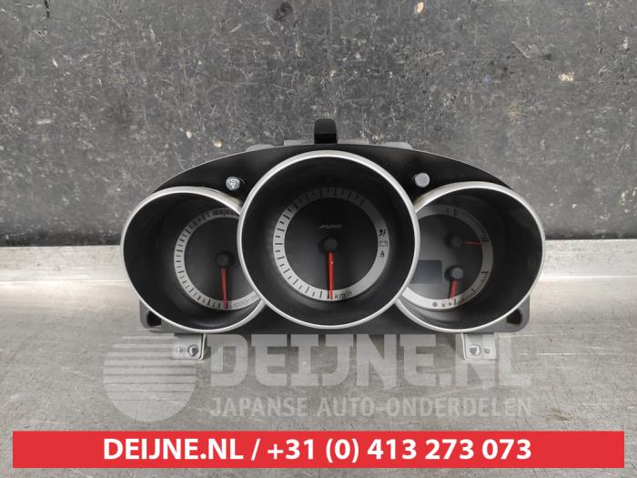 Mazda 3 Tacho - Kombiinstrument KM O646965