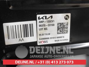 Kia EV6 Radio amplifier O647186 photo 2