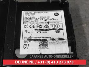 Kia EV6 Draadloze oplader O647213 foto 2
