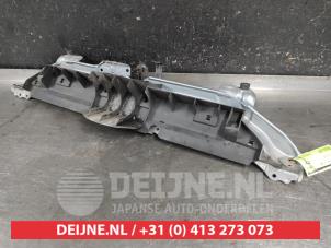 Toyota Yaris Schlossträger vorne O647447 foto 2