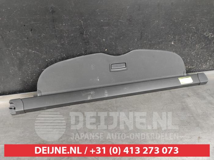 Toyota Avensis Hoedenplank O647582