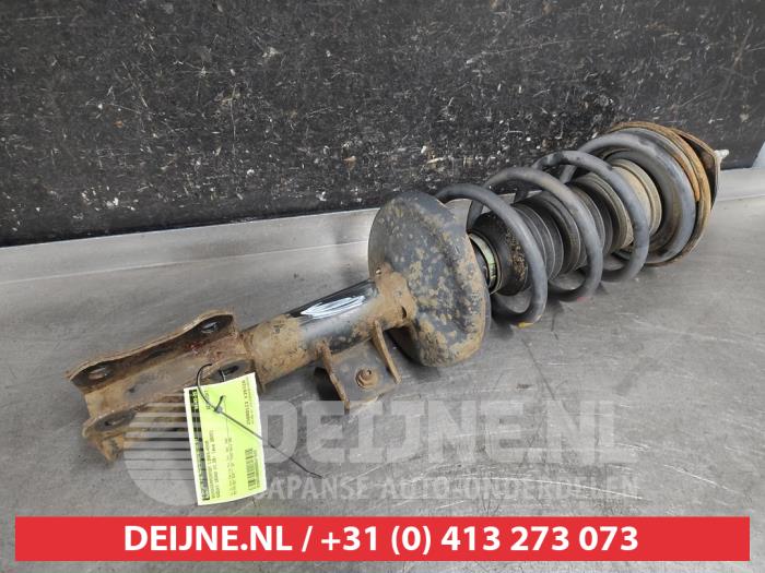 Suzuki Grand Vitara Schokdemperpoot links-voor O647685
