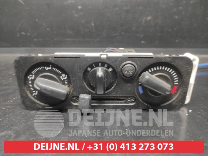 Suzuki Jimny Heizung Bedienpaneel O647746