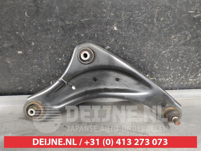 Nissan Leaf Front lower wishbone, right O647794