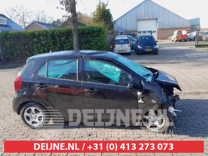 Kia Picanto Rear quarter light, left right O647921