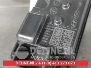 Kia EV6 Luchtgeleider O648002 foto 3