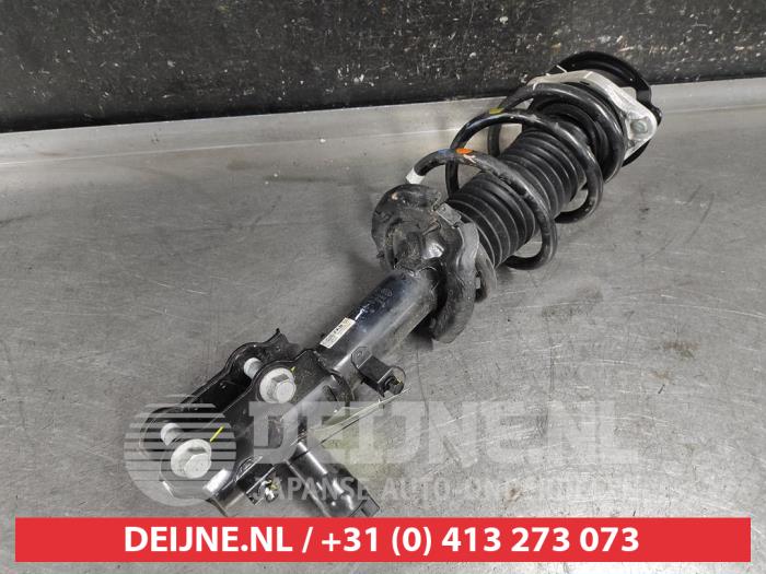 Kia EV6 Stoßdämpferstrebe links vorne O648011