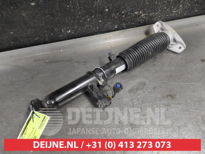Kia EV6 Stoßdämpfer links hinten O648027