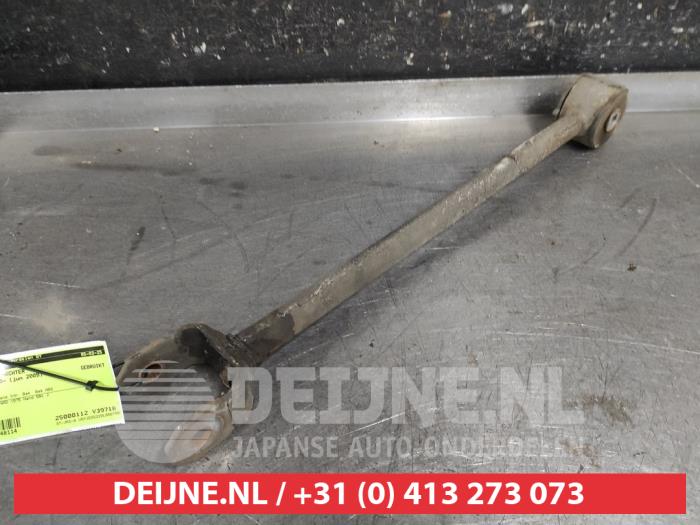Kia Sportage Draagarm rechts-achter O648114