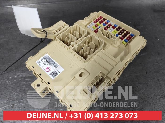 Kia Ceed Sportswagon Fuse box O648420
